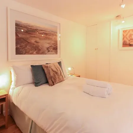 Casa de Férias Christmas Steps Quirky 2 Bed - Hopewell Bristol