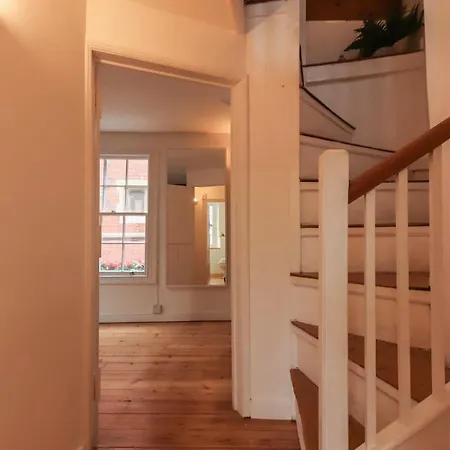 Christmas Steps Quirky 2 Bed - Hopewell Nyaraló *